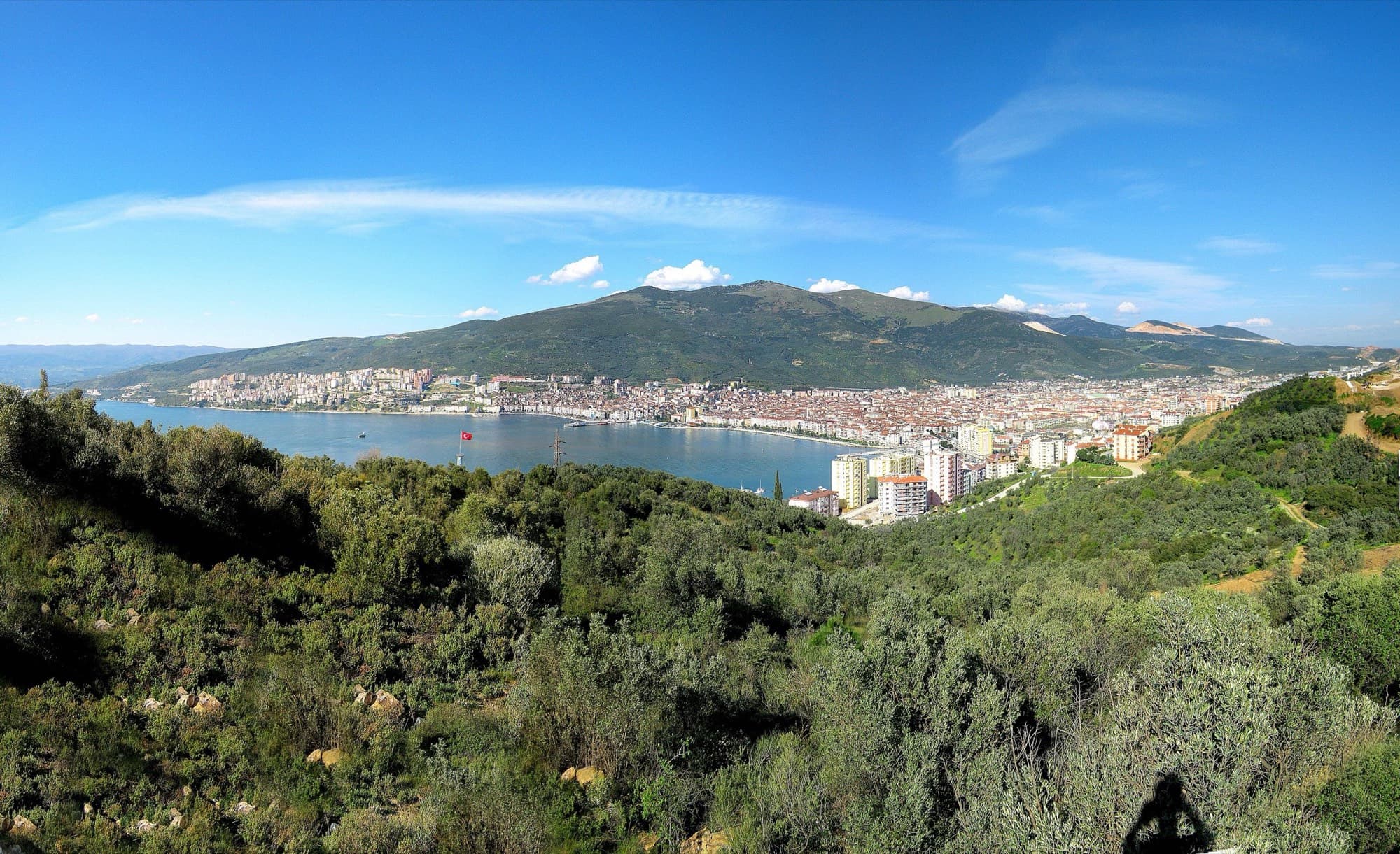 Panoramic view of the Gulf of Gemlik and the town of Gemlik from the hills